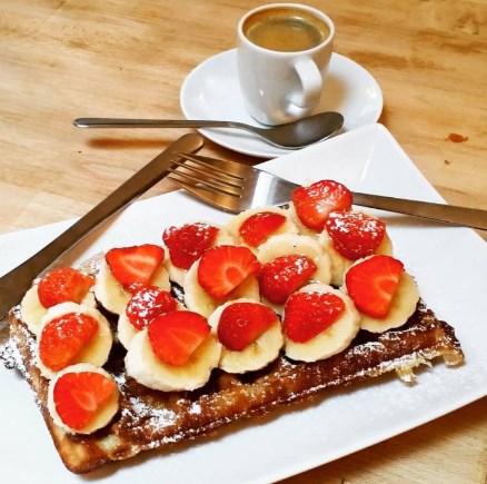 best waffles in brussels